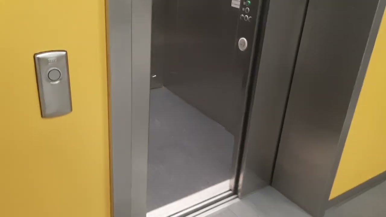 2008 KONE MonoSpace MRL traction elevator @ Metropol Shopping Center, Joensuu, Finland