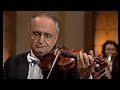 Capture de la vidéo Mozart - Violin Concerto N.1 - Vl. S. Accardo, Prague Chamber Orchestra