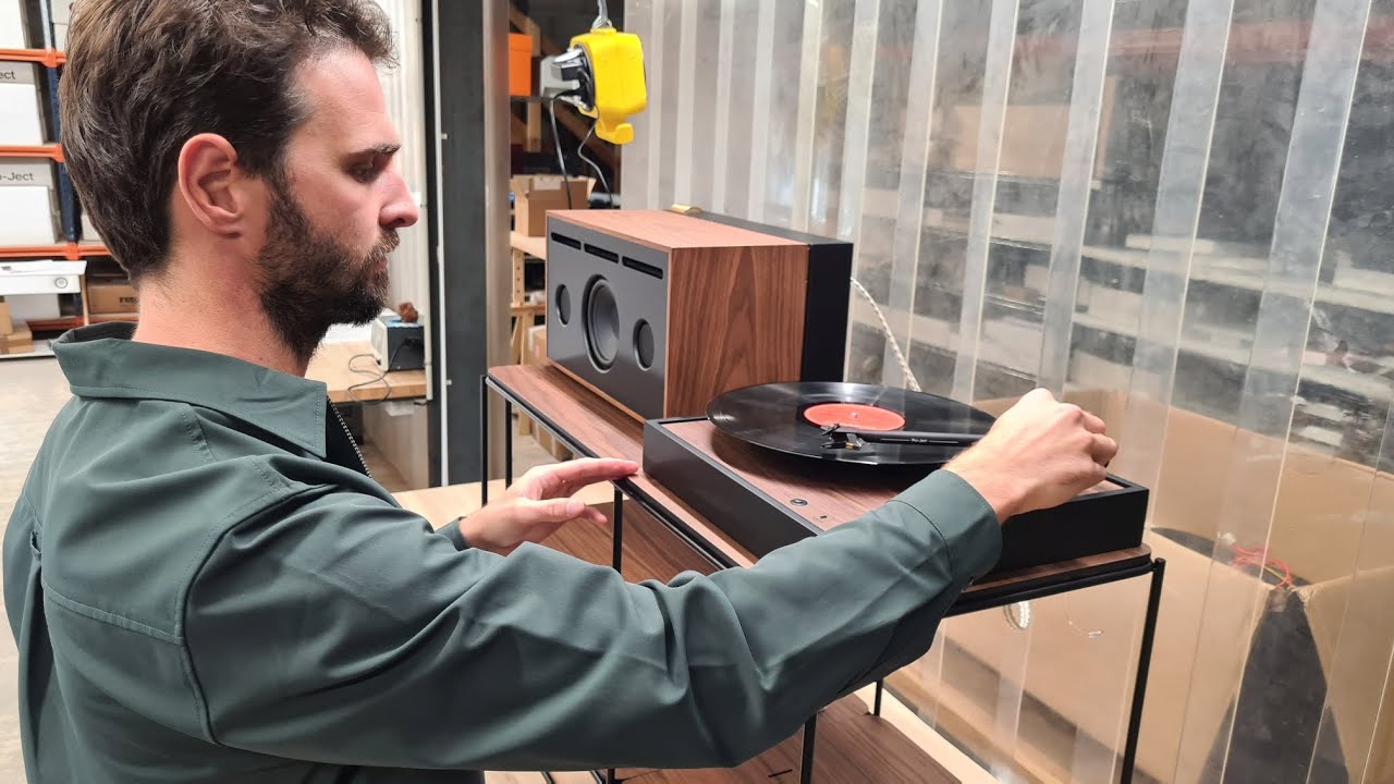 Square, la platine basque par La Boite Concept