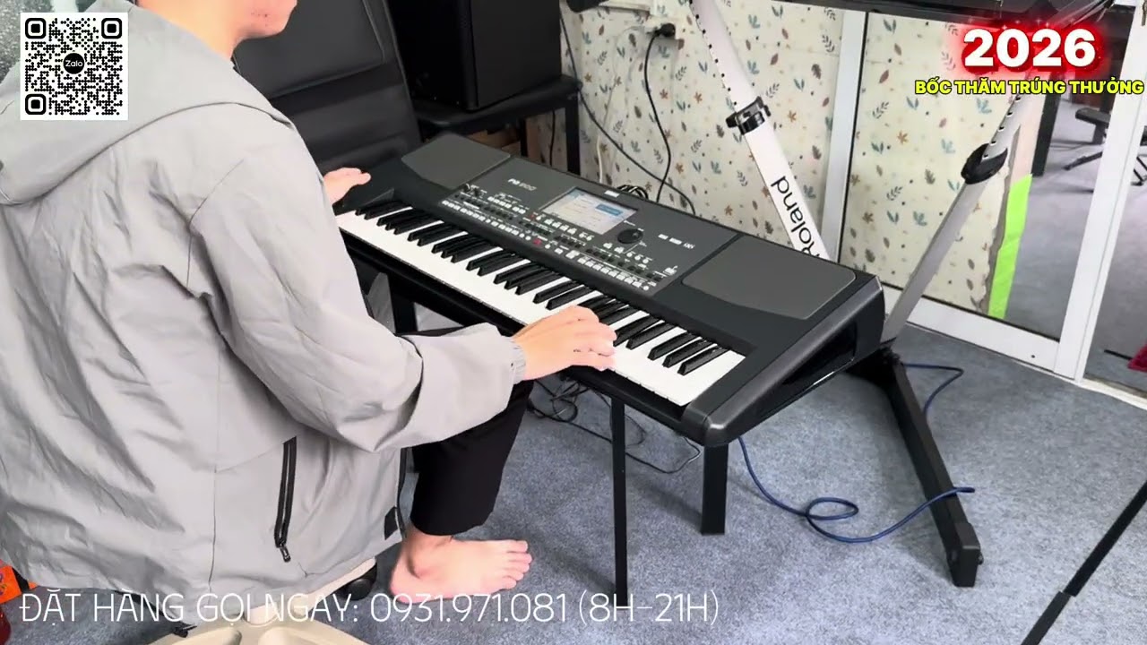 Khui Thùng Đàn Organ Korg Pa600 và tham gia nhận Lì Xì tại Nhạc Cụ Trần Liêm