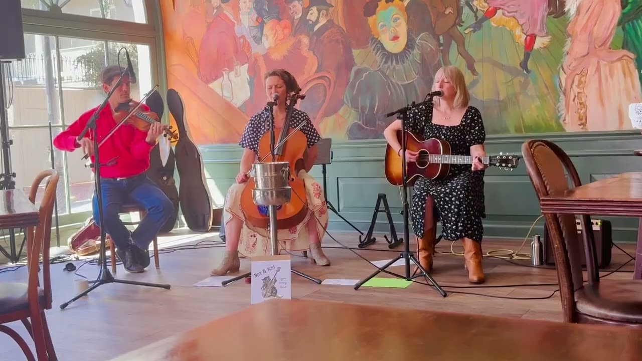 Nat & Kat Cajun String Band with Coleman Akin - Valse de Bayou Teche - New Orleans, LA, 2/15/26