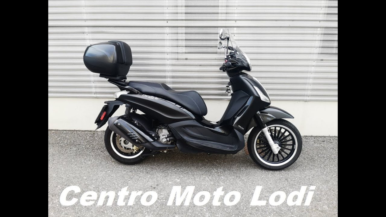 Piaggio Beverly 300 Police centromotolodi - YouTube