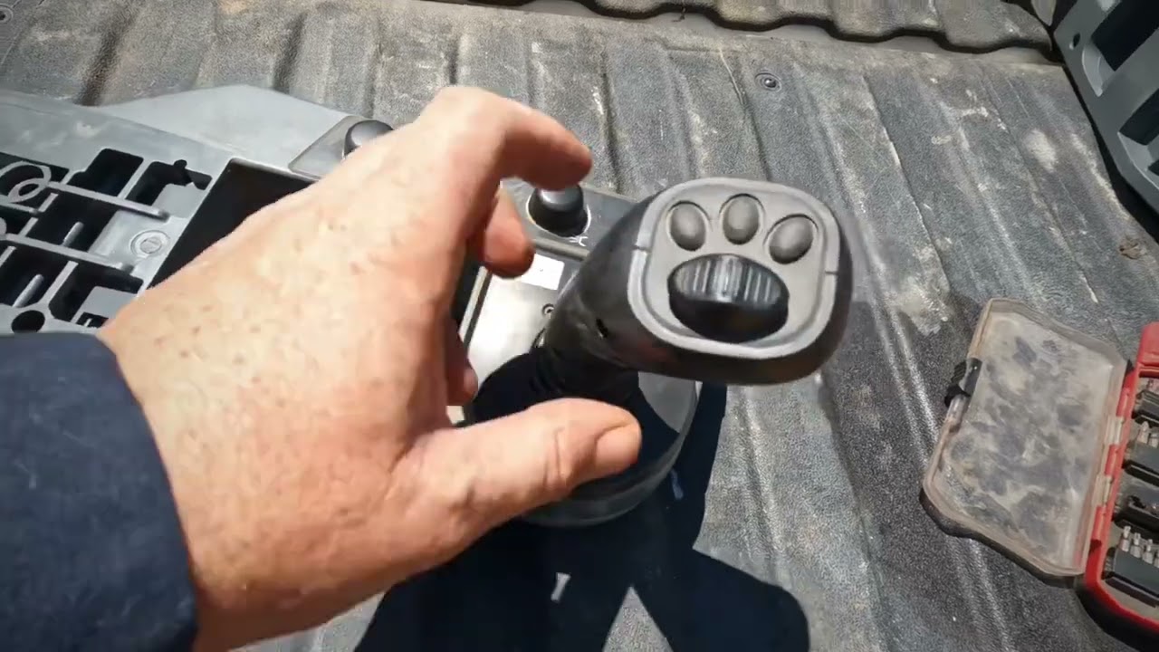 SmartRoc T40-11. Cabin decoder communication fault.