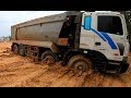 Awesome Dump Truck Heavy Equipment Operator Skill / Stuck