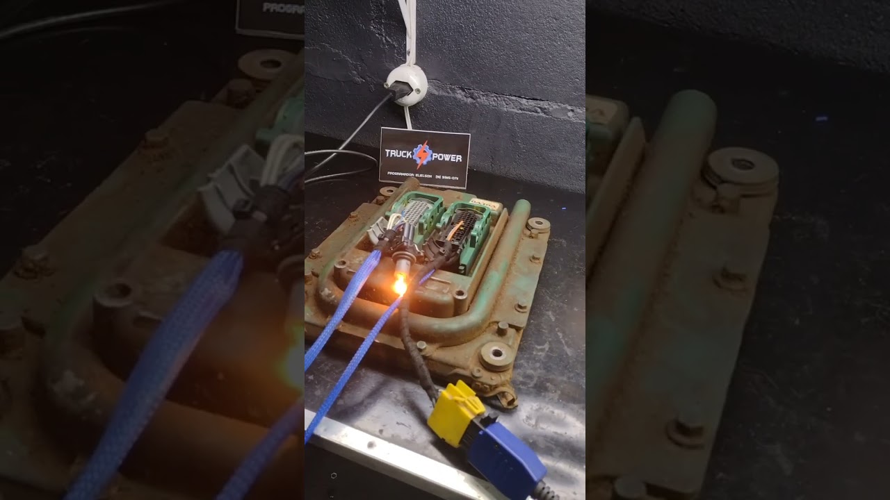 Fazendo troca de arquivo do módulo do motor do FH440 cx manual para cx automática