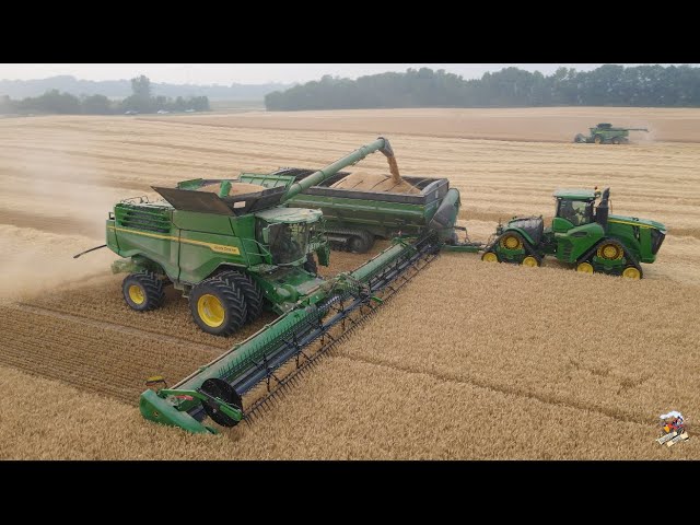 Wheat Harvest 2023 at Crossroad Farms in Indiana class=