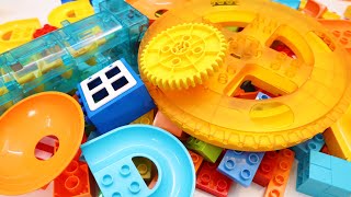 Satisfying Building Blocks Marble Run Race Spiral & Wheel Elevator