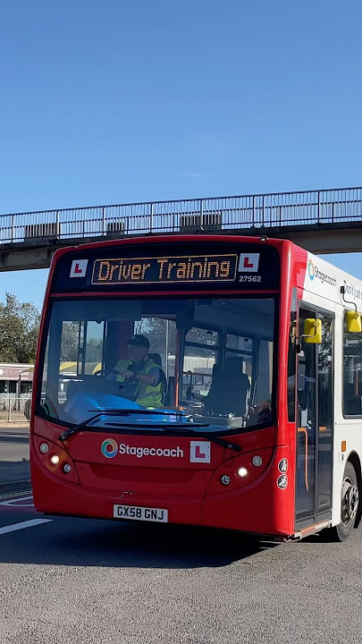 GX58 GNJ 27562 on deadrun to the depot