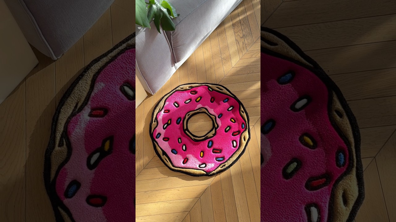 Simpsons Donut Tufted Rug 🍩💞Check the link in my bio! BLACK FRIDAY discounts are already ON 🔥
