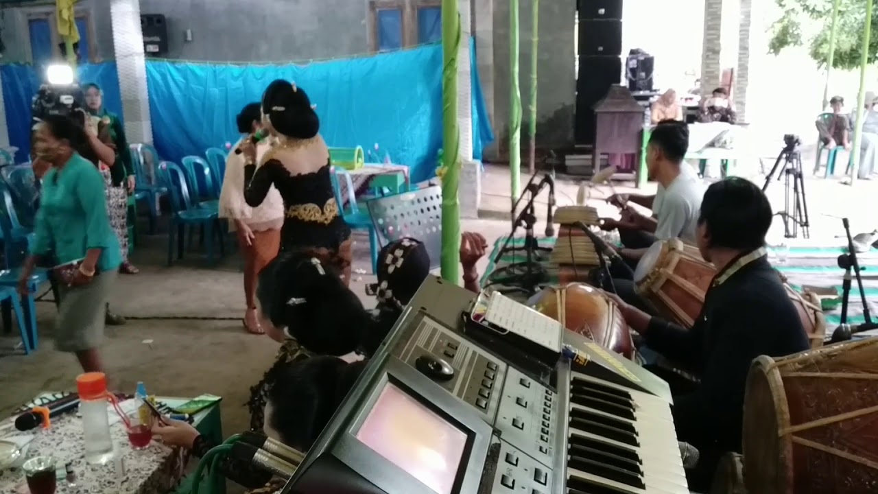 GECUL SRAGEN KADUNG TRESNO vocal Erna bhara cover live cs gazebo campursari dangdut Karanganyar solo