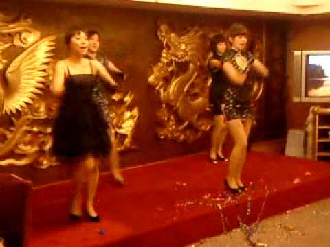保東 後勤同仁之nobody演出 (2010尾牙)
