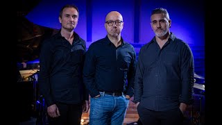 Enzo Orefice Trio #piano #jazztrio #jazzmusic #jazzmusicvideos #jazzmood #liveinstudio #livemusic