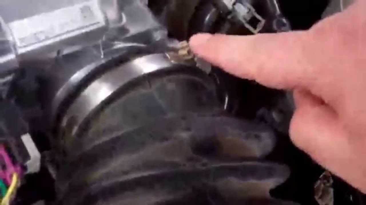 How to replace a 2006 Chevy Impala Throttle Body ... 1996 monte carlo wiring diagram 