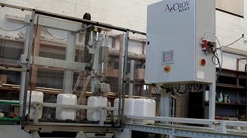 Automatic filling capper for bottles and containers model EL2