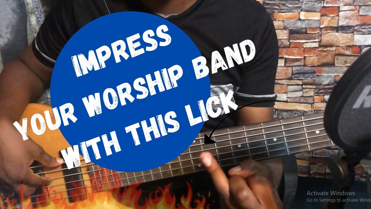 Simple gospel bass lick that will give you all the attention - YouTube