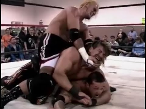 [Free Match] CM PUNK vs. EDDIE GUERRERO vs. REY MYSTERIO (3/1/02)