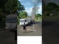 Vídeo mostra incêndio em veículo transportado por guincho na zona Leste de Alegrete.