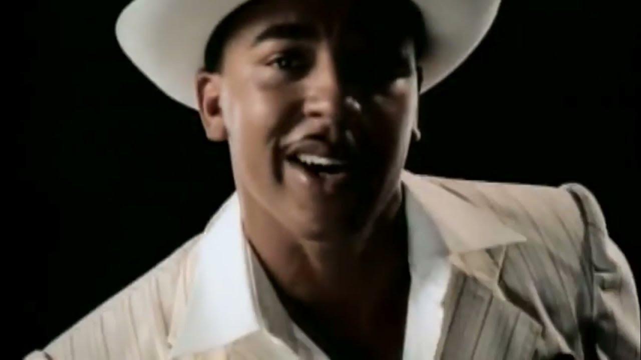 Песня lou bega. Lou bega mambo no 5. lou bega - mambo no. 5 (a little bit of...). dj bega.