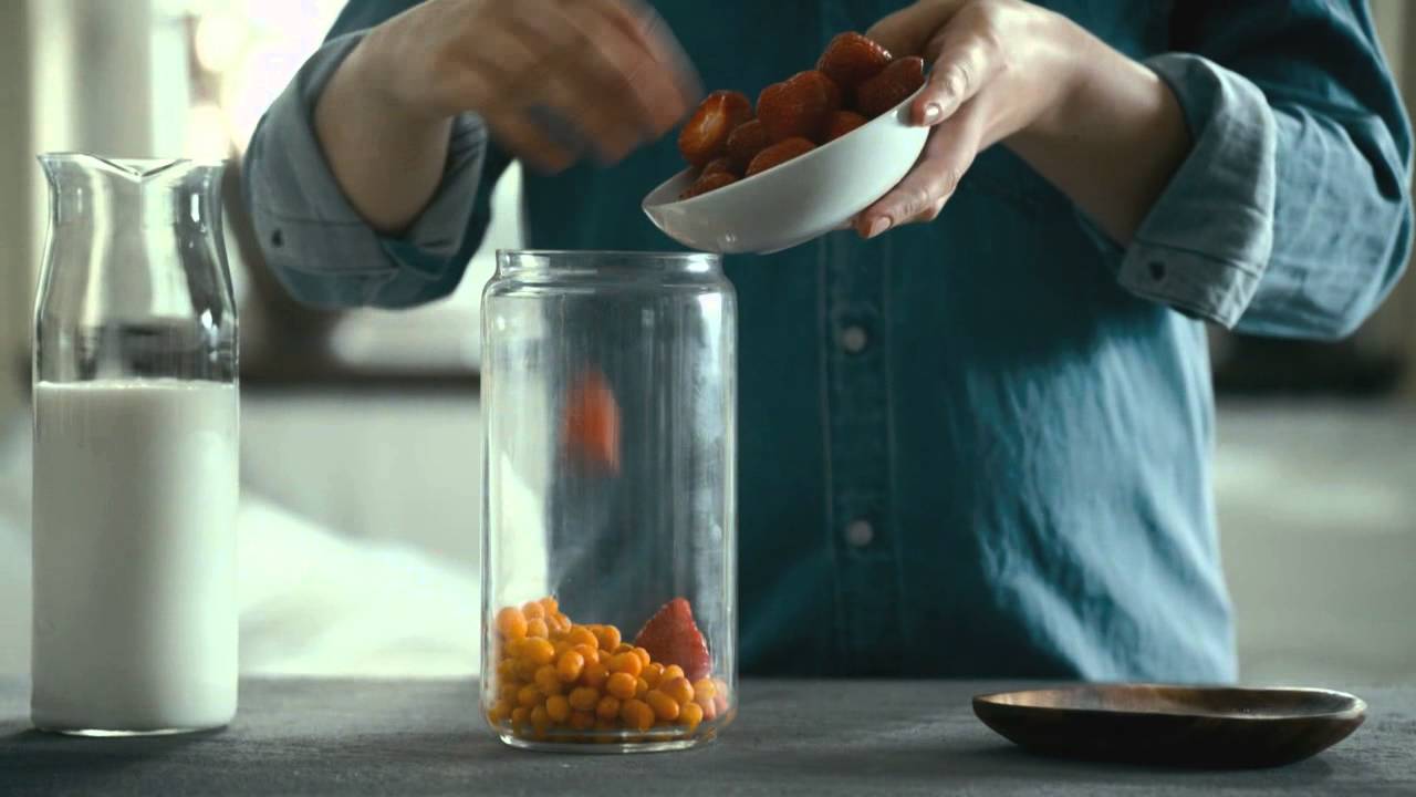 Фруктовый коктейль из облепихи со сгущенным молоком