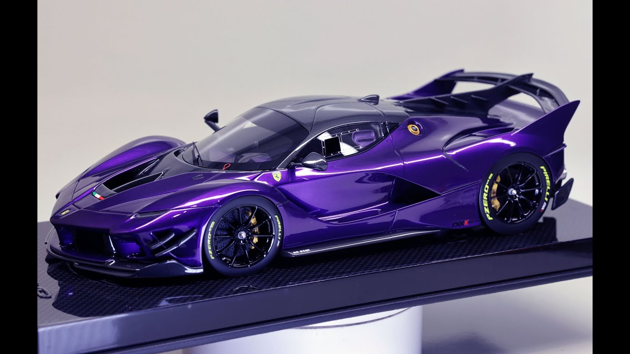 1/18 MR LaFerrari FXXK EVO Metallic Purple - YouTube