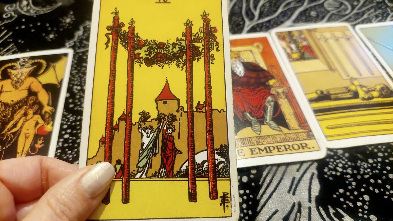 COSA PENSA DI TE E DELLA VOSTRA SITUAZIONE ORA