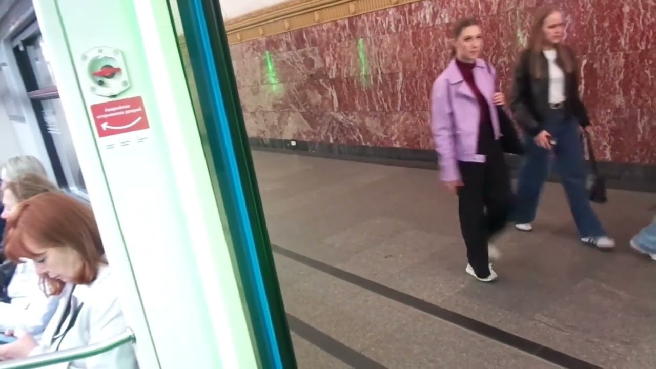 Train parade on Moscow Metro Line 5: 2018 Metrowagonmash 81-765.2/766.2/767.2 