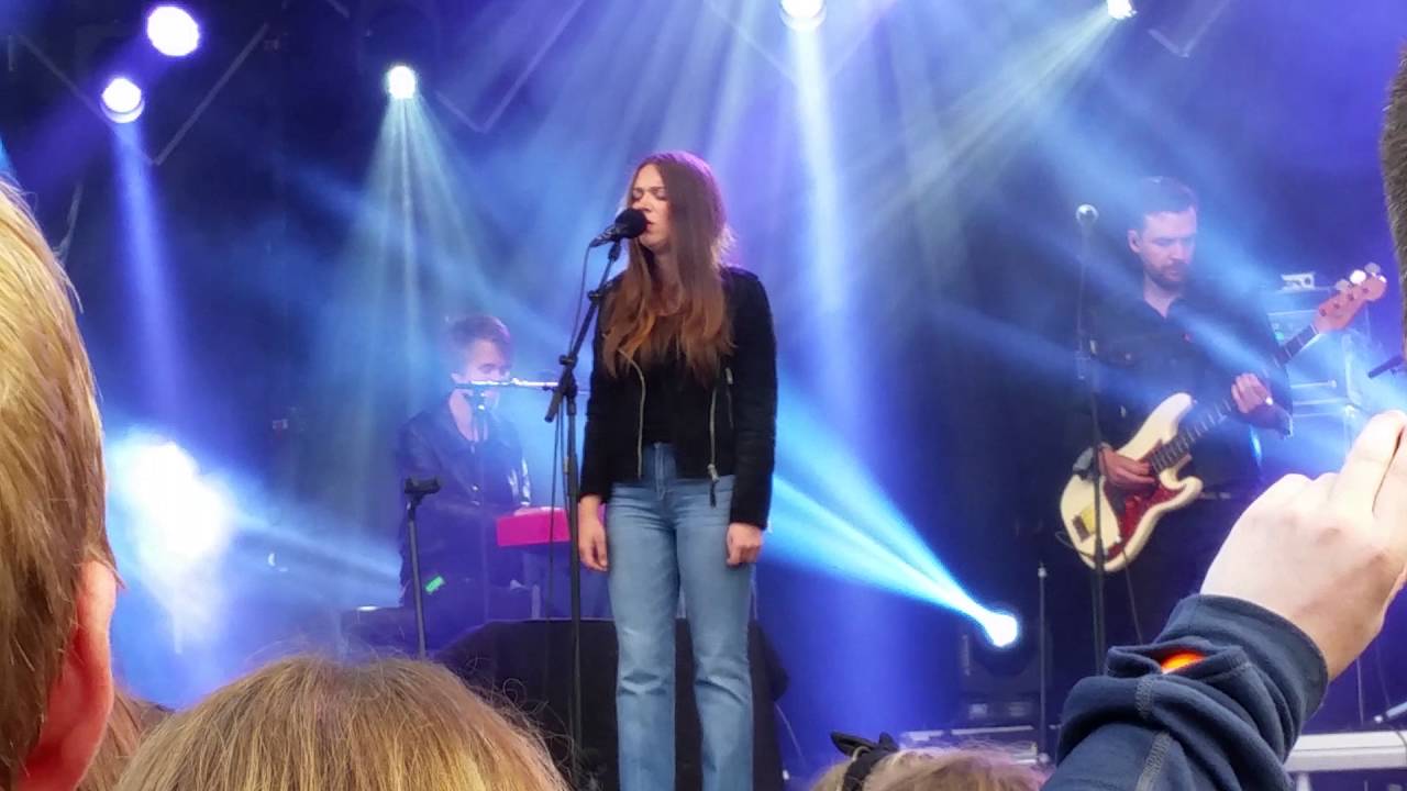 Melissa Horn Lat Du Henne Komma Narmre