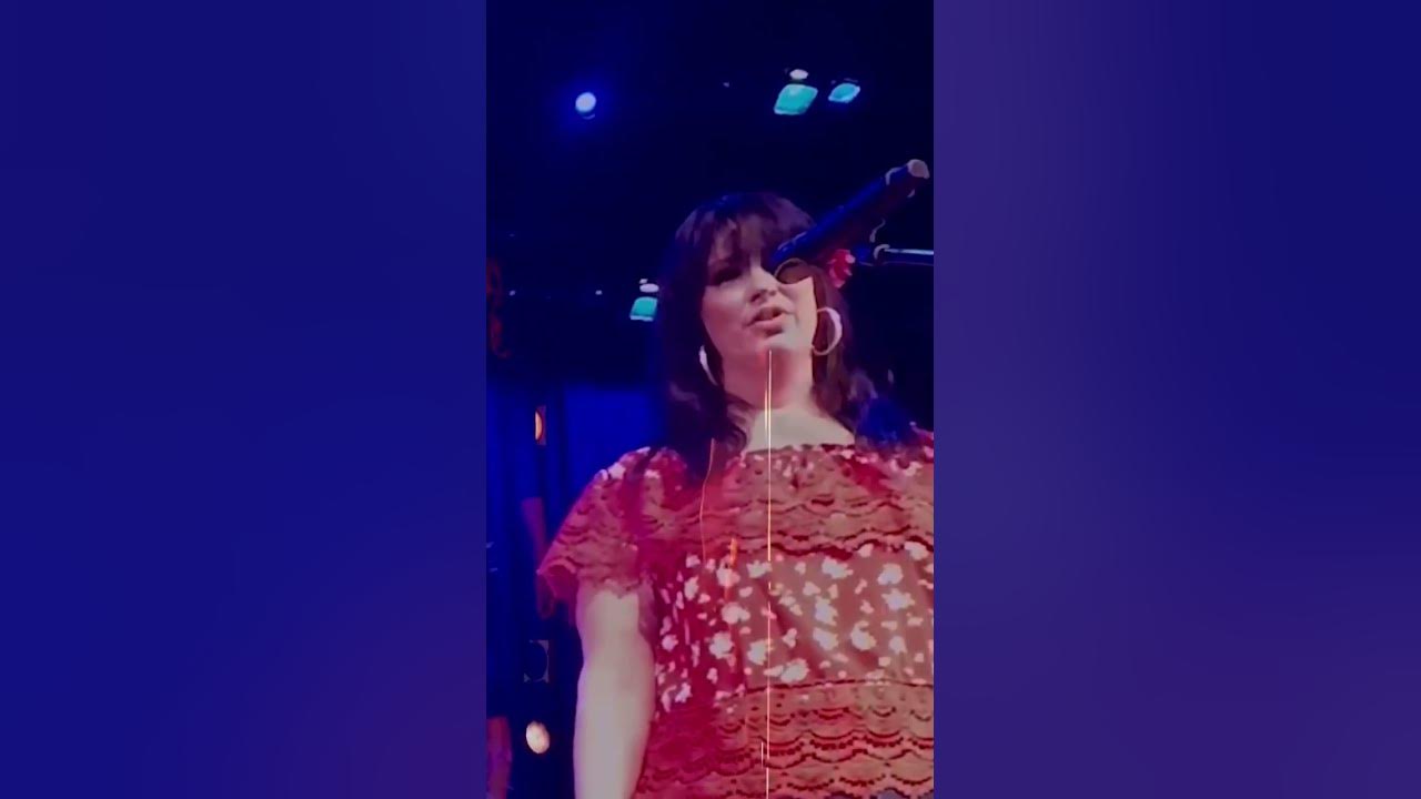 Blue Bayou Linda Ronstadt 🏝️🏝️🏝️#shorts #bluebayou #tribute
