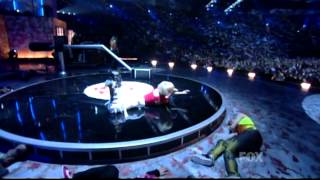 P!nk - God Is A DJ (Live @ Bilbord Awards 11/12/2003)