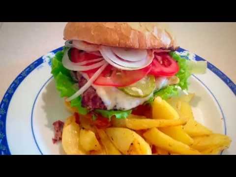 Videó: Hogyan Főzzünk Hamburgert Tésztában