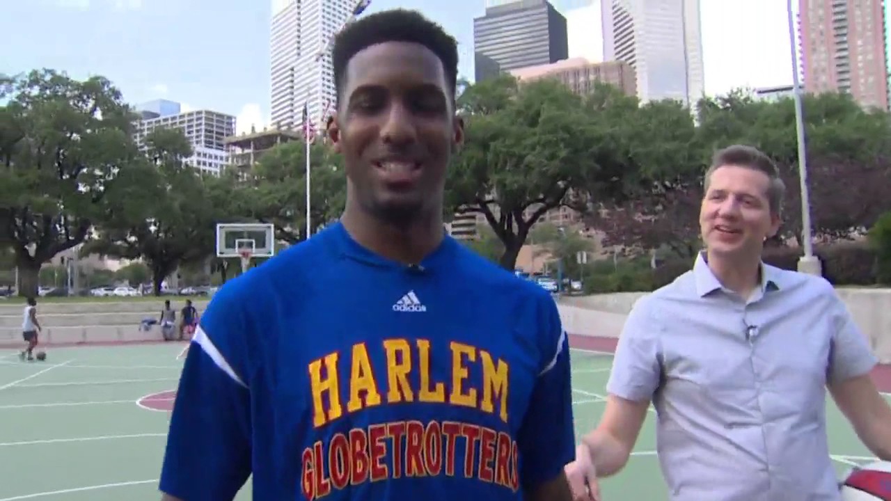 Sports Extra: Trick shots and NBA MVP talk with Globetrotter Bull Bullard