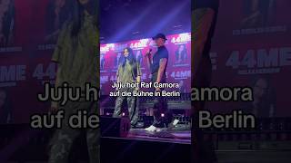 Juju holt Raf Camora auf die Bühne - 1/3 - mehr im Konzert Blog heute 🔥🔥