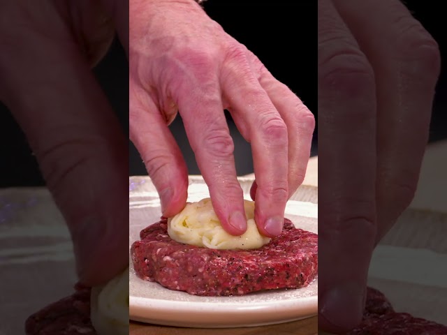 Gordon Ramsay’s Juicy Lucy Burger with a Korean twist! Perfect for the World Cup