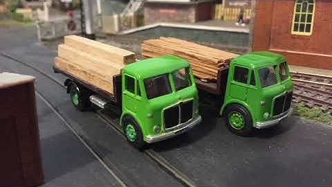 My00 model railway Buses Lorries & Cars by Ken Downey