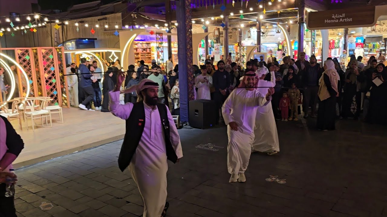 Dubai Traditional Dance 