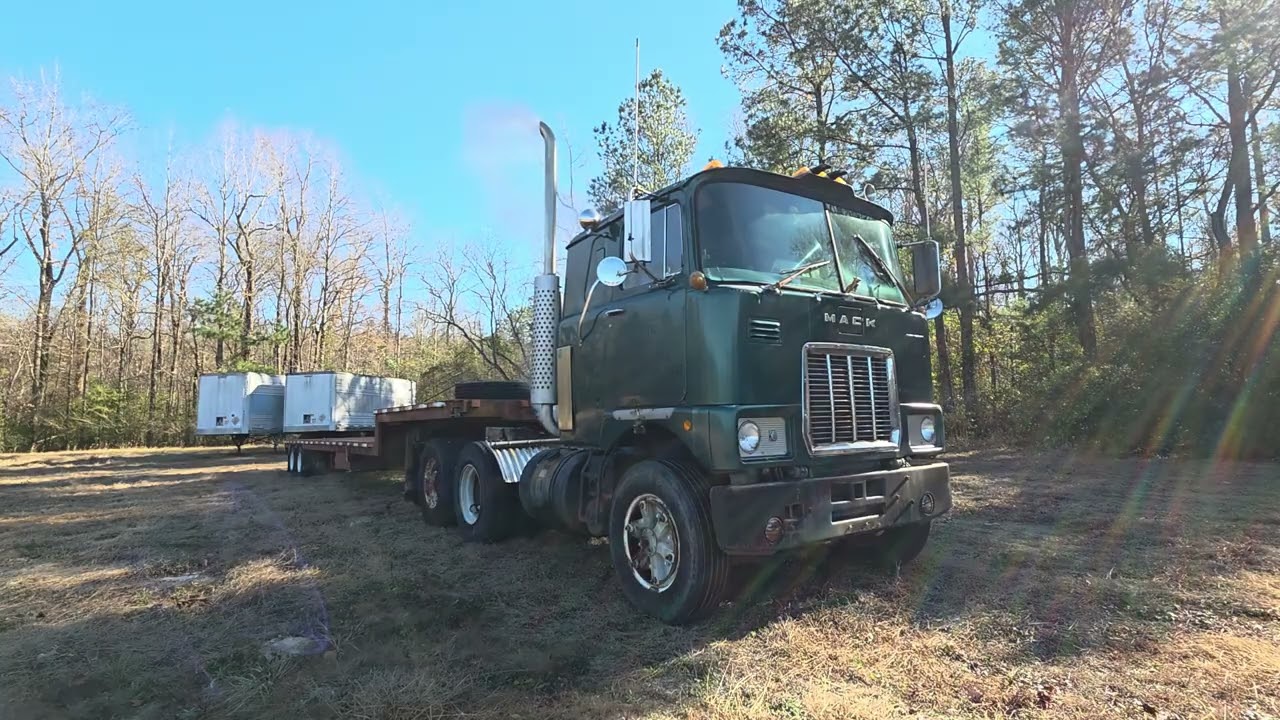 Mack Cabover Cold Start 