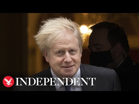 Boris Johnson apologises for his hair