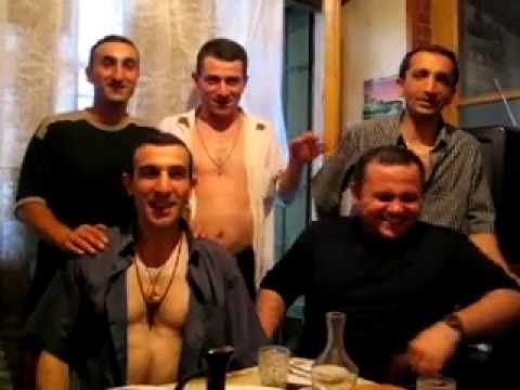 ფოტო საძმოსთან