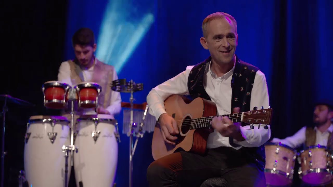 Ivan Josipović feat. Orkestar Orfej - Evo banke cigane moj