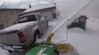 1025R SNOW BLOWING