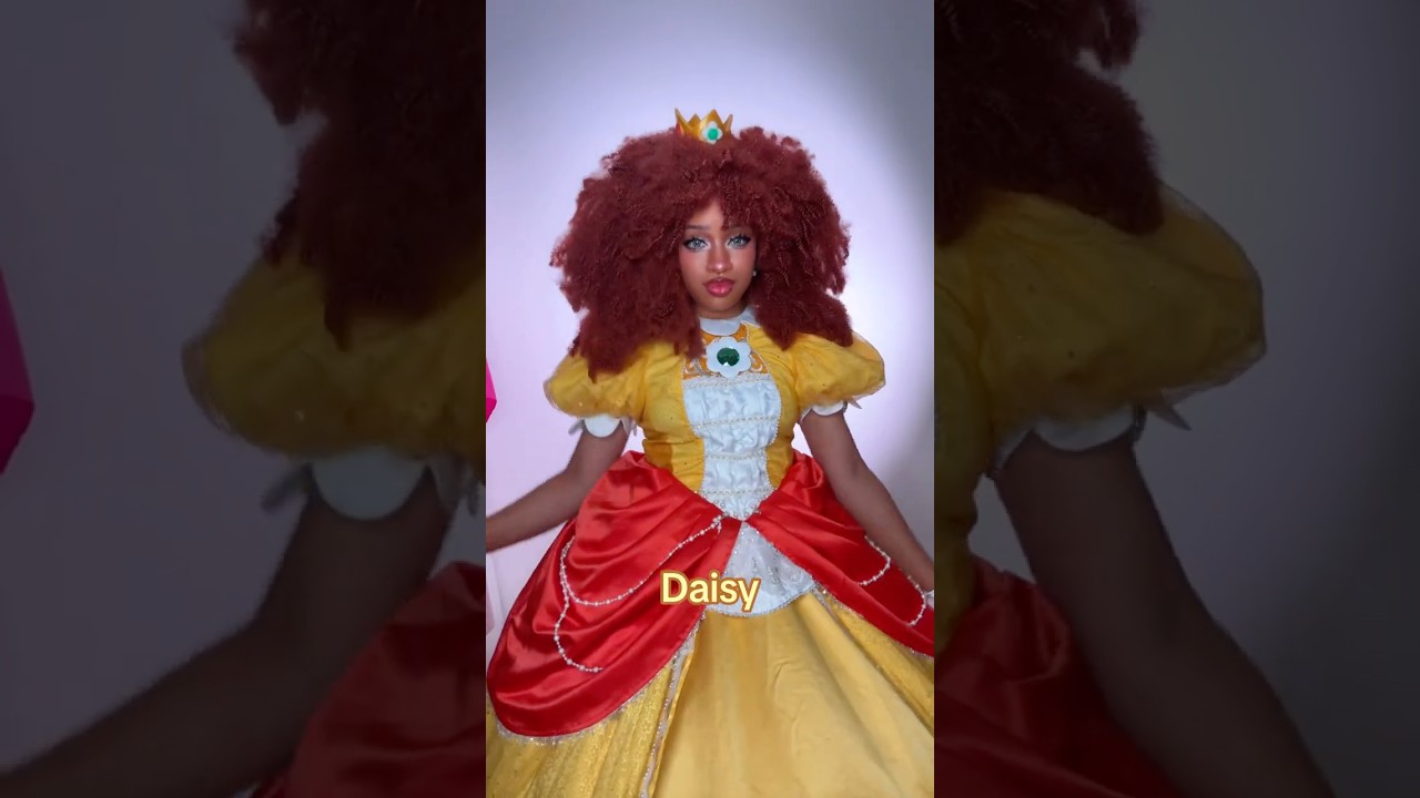 All Mario Princess Dresses! #princesspeach #princessdaisy #rosalina #pauline #cosplay