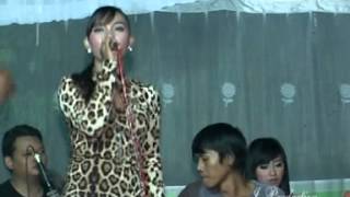 KIKI REVALINA - ILANG TANPO PARAN © j production