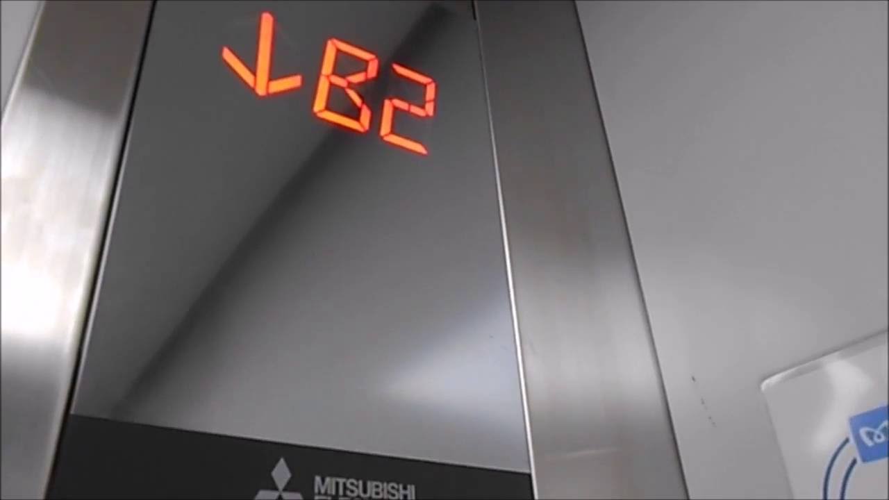 △（B/A）【三菱】東京メトロ有楽町線・半蔵門線・南北線　永田町駅　エレベーター（有楽町線ホーム）