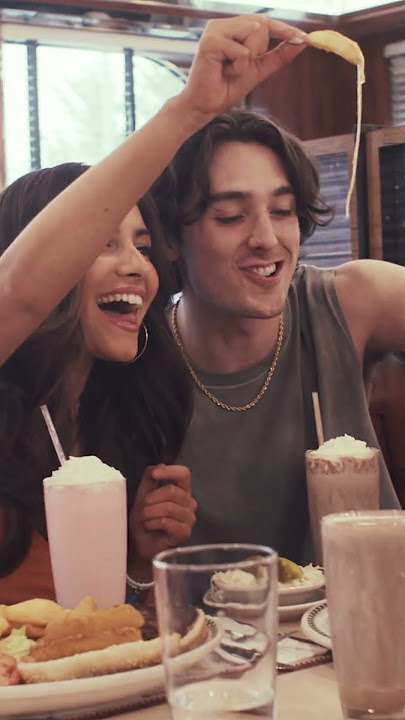8/29 Official video premiere of