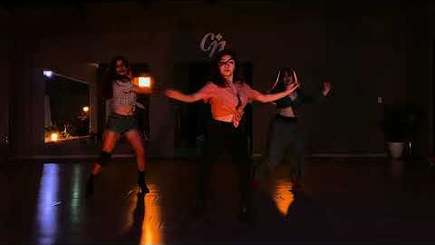 BELLAKATH,  LA DINASTIA, ANDRES CASTILLO - ‘Vaquero - Remix’ | Alexa Osorio HEELS CLASS