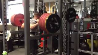 475 lb partial squat