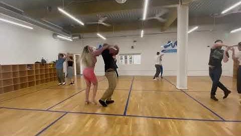 Cuban Salsa move *73*  with music for Advanced level with Leo Henriquez