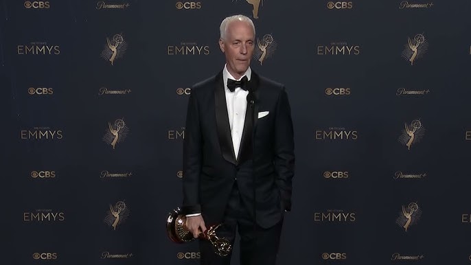 EMMYS 2025- Dan Gilroy (ANDOR), winner Outstanding Writing for a Drama  Series
