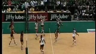 Las Mejores 5 Salvadas del Voley-The best 5 saved of volley 1º la patadita de Elena Keldibekova