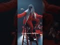 Siapa yang udah denger "watch" dari tahun 2017? 😭☝🏻 #BillieEilish #watch